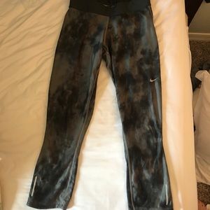 Nike dri fit leggings